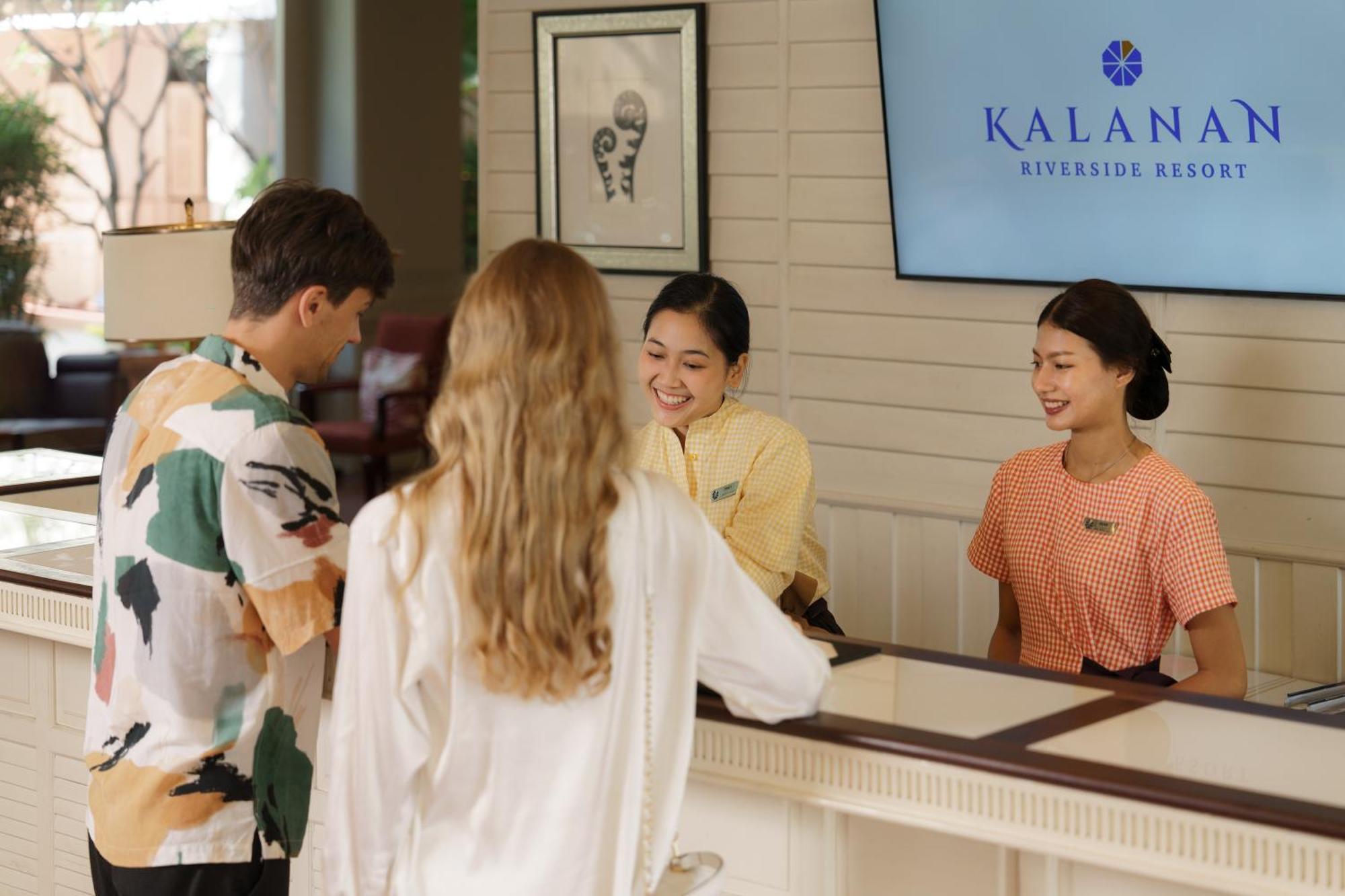 Kalanan Riverside Resort Nonthaburi Exterior photo