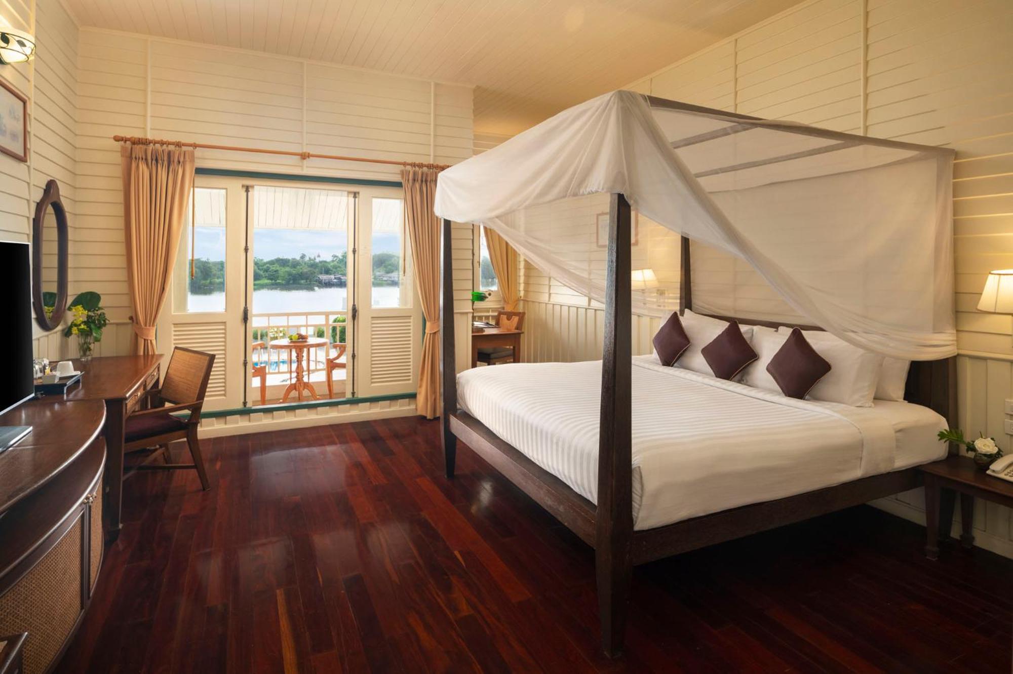 Kalanan Riverside Resort Nonthaburi Exterior photo